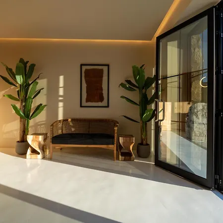Ftelia Black Villas-3